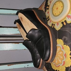 Lug loafer shoe, modern, Barry Naturalizer